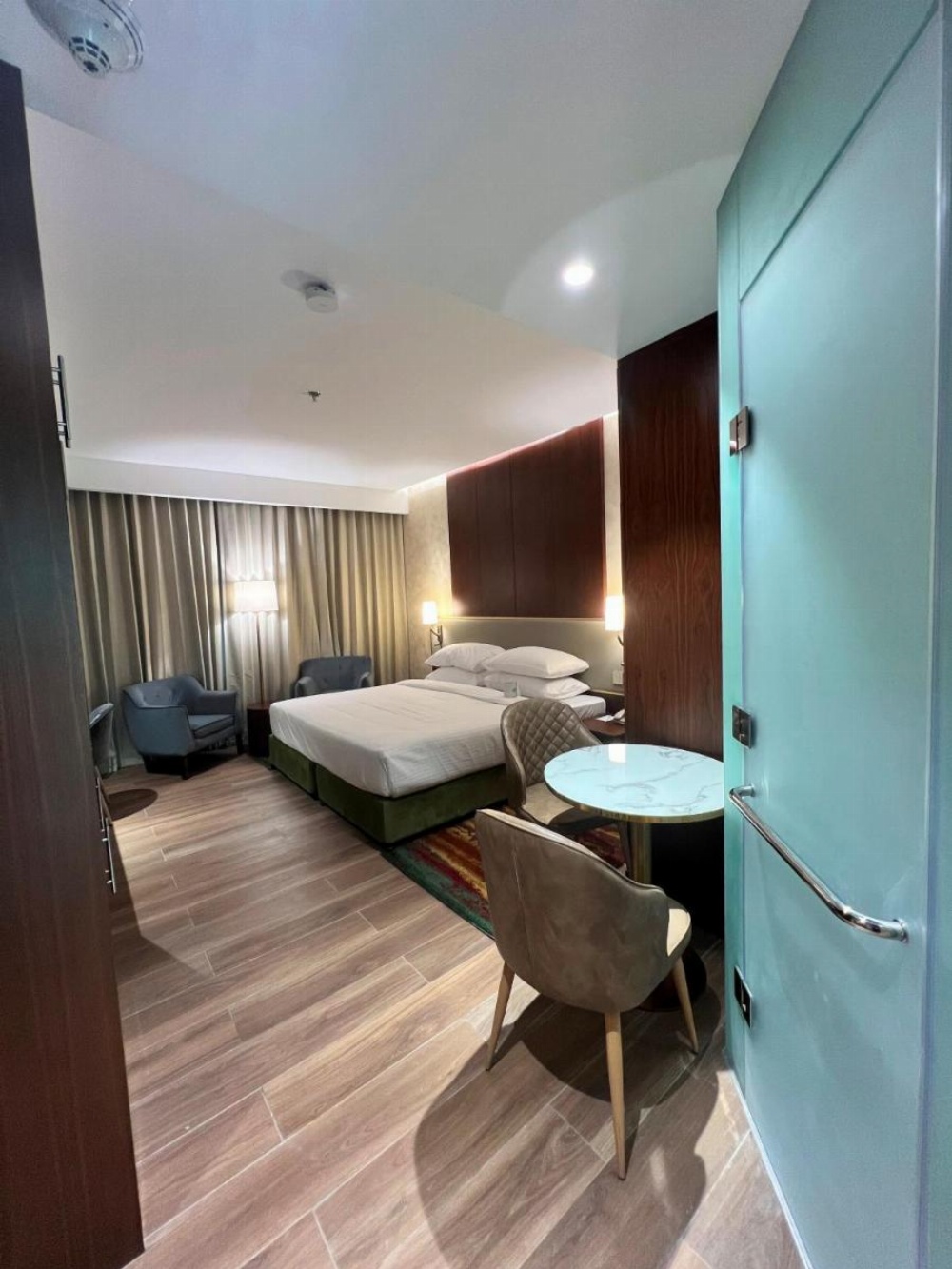 City Seasons Suites Image 15