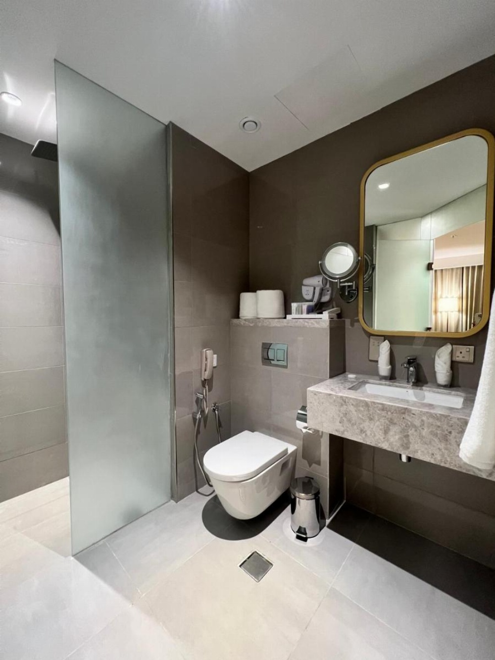 City Seasons Suites Image 19