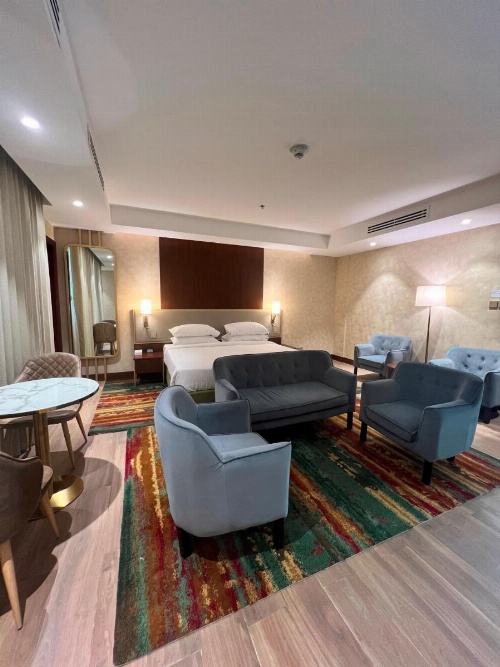 City Seasons Suites image 6