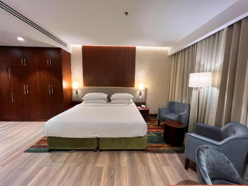 City Seasons Suites image 9